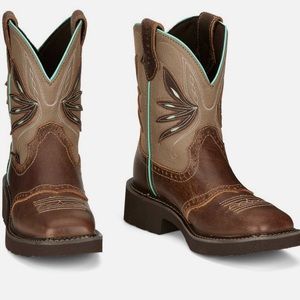 Justin Nettie Boot women size 8 with teal cowgirl boots round toe 8” height